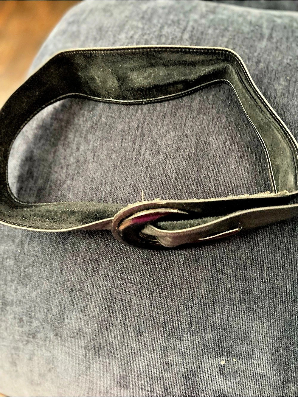 Vintage LeatherSuede Buckle Belt in Black. 36 long straight.